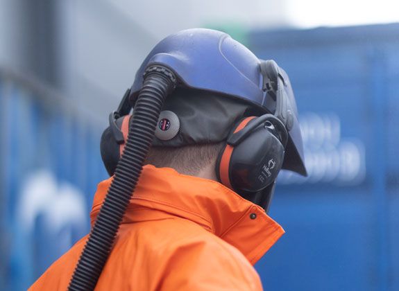 Mekaniker offshore  arbeidshverdag, krav og muligheter